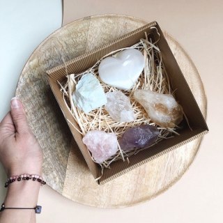 Kryształowy box z selenitem